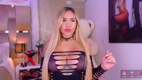 Snapshot of celestemiilani chatting on 07.15.26 online show from 07.15.26