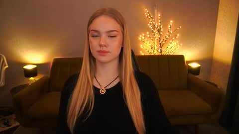 celestenoirr online show from 12.02.25