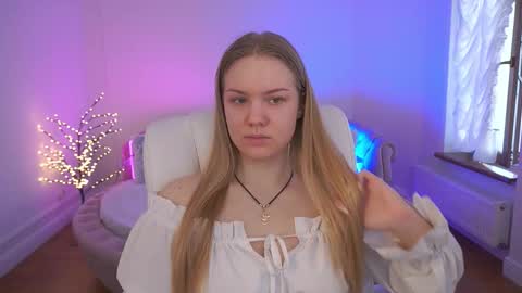 celestenoirr online show from 03.04.26