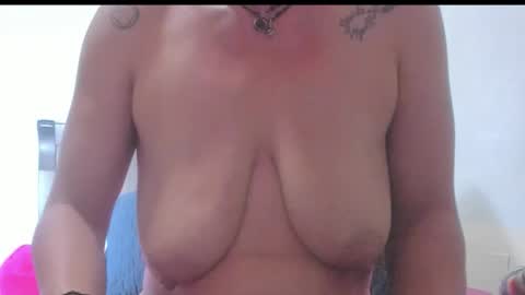 Snapshot of celestepink_jl chatting on 11.15.25 celestepink_jl online show from 11.15.25