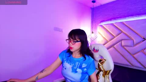        online show from 10.02.25