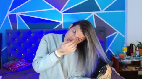 Snapshot of celesteswett chatting on 10.04.25 I am Valentinn online show from 10.04.25