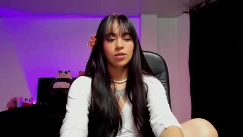 Snapshot of celestinepurple chatting on 03.10.25 Celestineeeeee online show from 03.10.25