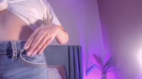 Celeste Quenn online show from 04.15.26