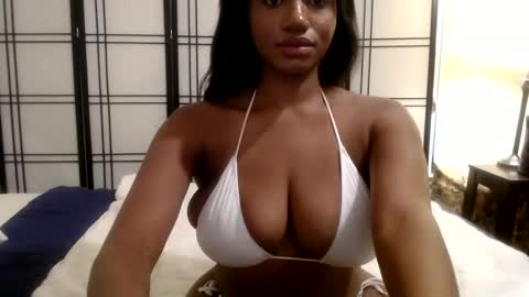 Snapshot of celinecostas chatting on 12.02.24 Celine Costas online show from 12.02.24