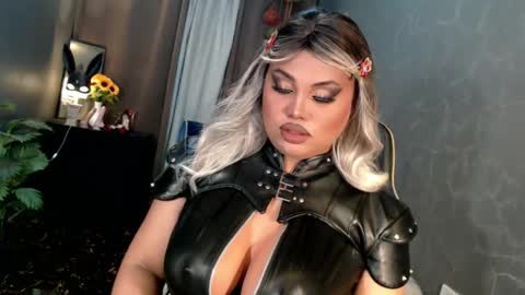 Snapshot of cellinekittcumerr chatting on 05.21.26 cellinekittcumerr online show from 05.21.26