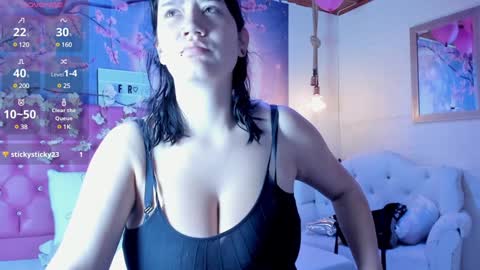 Snapshot of cerecita_02 chatting on 02.08.25 Cerecita online show from 02.08.25