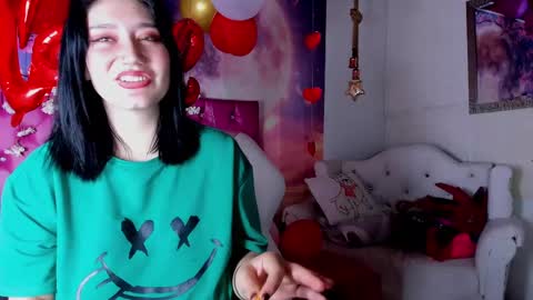 Snapshot of cerecita_02 chatting on 02.15.25 Cerecita online show from 02.15.25