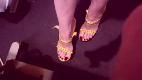 Snapshot of cerisedodd chatting on 10.12.25 Cerise online show from 10.12.25