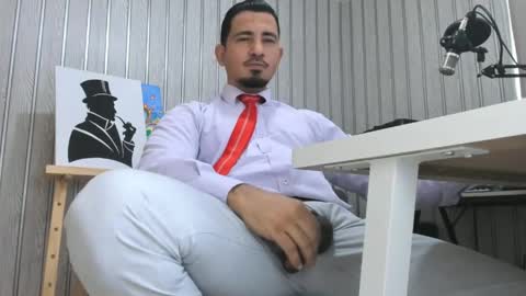 Snapshot of cesar_dant chatting on 05.04.26 Cesar online show from 05.04.26