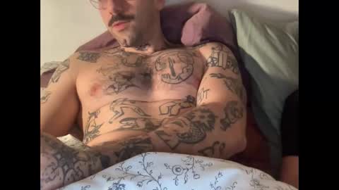 cestmoi951068 online show from 12.26.24