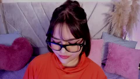 Snapshot of chaarlotte_1 chatting on 06.05.26 charlotte online show from 06.05.26
