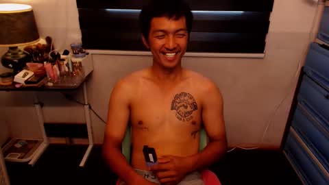 Snapshot of chaelshiecumsalot chatting on 12.11.24 ChaelskieCumMachine online show from 12.11.24