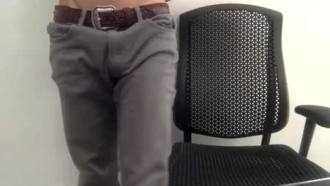 Snapshot of chagaschoo chatting on 09.29.25 Chags online show from 09.29.25