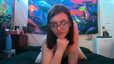 chainedmoonpup online show from 09.27.25