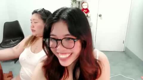 Snapshot of chakadal_xx chatting on 02.27.26 chakadal_xx online show from 02.27.26