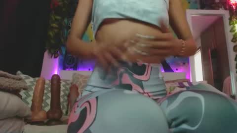 Snapshot of chaneel_ chatting on 10.17.25 Chanel M. online show from 10.17.25