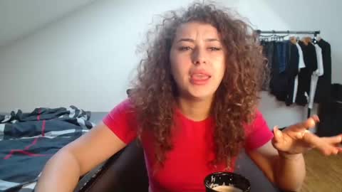 Stephanieblisss online show from 01.05.25
