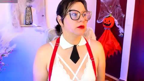 Snapshot of chanell_taylor_ chatting on 10.26.25 chanell online show from 10.26.25