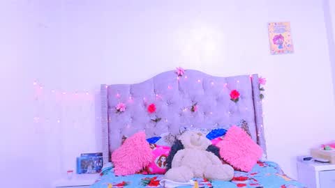 Chanelle 07 online show from 02.28.25