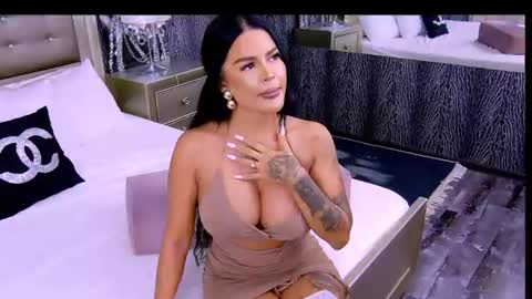 Snapshot of chanelledy1 chatting on 07.19.26 chanelledy1 online show from 07.19.26