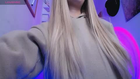 channel_blonde_a online show from 04.13.26