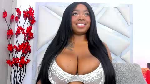 Maria C   follow my new page online show from 01.30.25