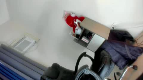 Snapshot of chantal_fuck chatting on 10.22.25 chantal_fuck online show from 10.22.25