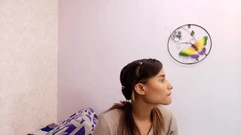 Raquel  online show from 09.22.25