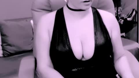 Snapshot of chantallovely chatting on 10.30.25 The Queen online show from 10.30.25