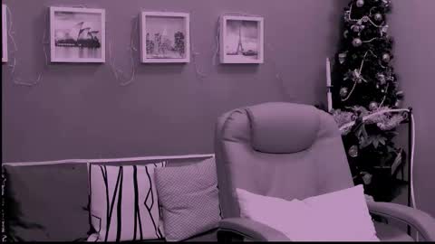 The Queen online show from 01.11.26