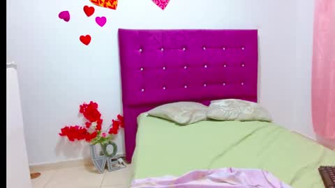 Snapshot of chantalsemenova2023 chatting on 02.02.25 chantal sweety and horny latina for u online show from 02.02.25