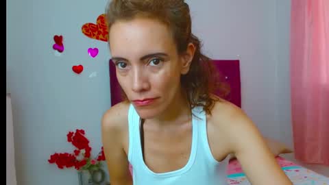 Snapshot of chantalsemenova2023 chatting on 02.02.25 chantal sweety and horny latina for u online show from 02.02.25