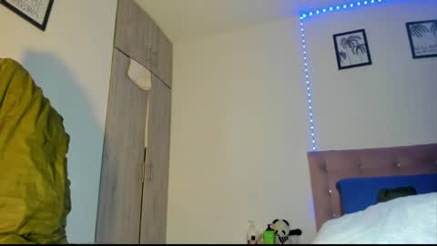 chantellebony online show from 04.25.26