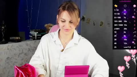 Suzanna Snow online show from 03.09.25
