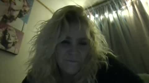 Snapshot of chaosangel33 chatting on 02.12.25 Ms. Behaving online show from 02.12.25