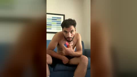 Snapshot of chaparivera chatting on 07.19.26 chaparivera online show from 07.19.26