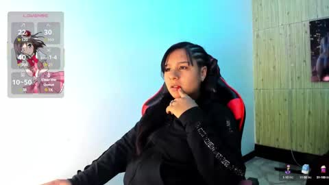 Snapshot of charis_21 chatting on 10.16.25 charis 2 online show from 10.16.25