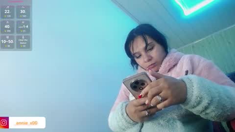 Snapshot of charis_21 chatting on 10.24.25 charis 2 online show from 10.24.25