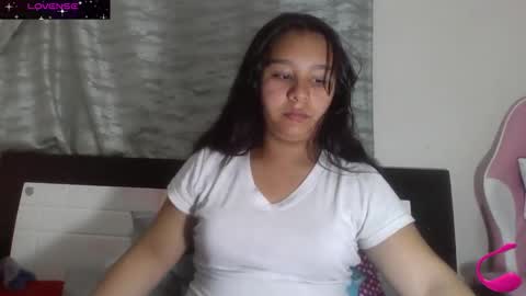 Snapshot of charis_bellota chatting on 12.05.24 charis_bellota online show from 12.05.24