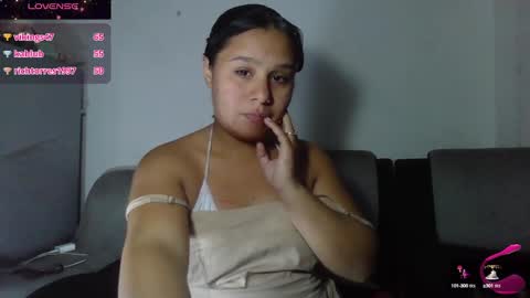 Snapshot of charis_bellota chatting on 01.23.25 charis_bellota online show from 01.23.25