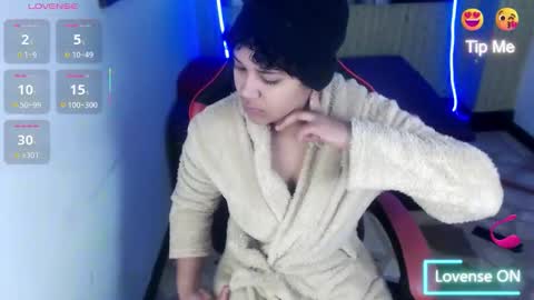 Snapshot of charis_bellota chatting on 09.18.25 charis_bellota online show from 09.18.25