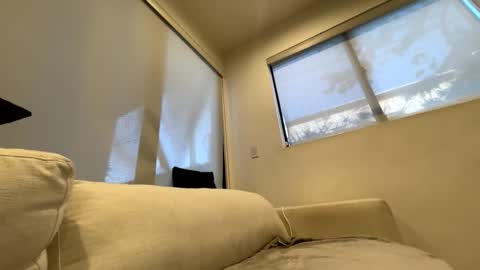 charismasweets online show from 10.05.25