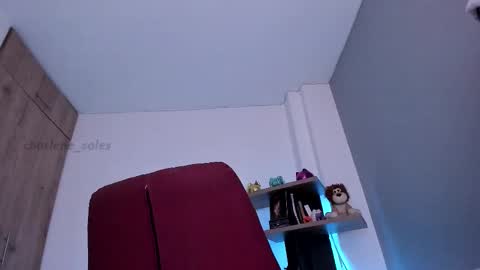 Snapshot of charlene_soles chatting on 11.04.25 Charlene online show from 11.04.25