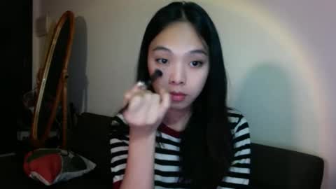 charlette19 online show from 10.22.25