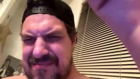 Snapshot of charlie371403 chatting on 11.07.25 charlie371403 online show from 11.07.25