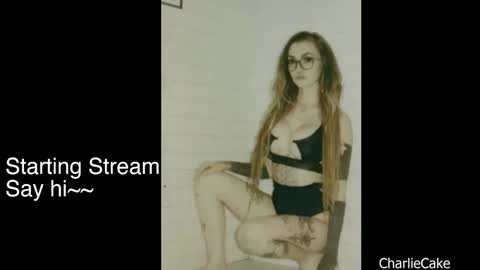 Charlie Cake online show from 01.16.26