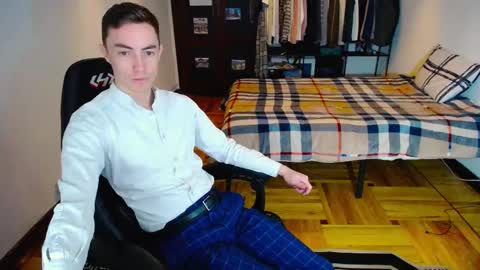 carlos reyes online show from 02.02.25