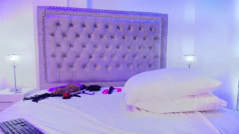 Charlie online show from 12.27.24