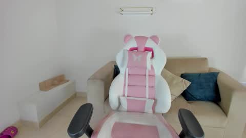    online show from 09.23.25